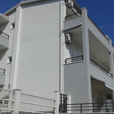 Apartments Josip Baska Voda Exterior photo